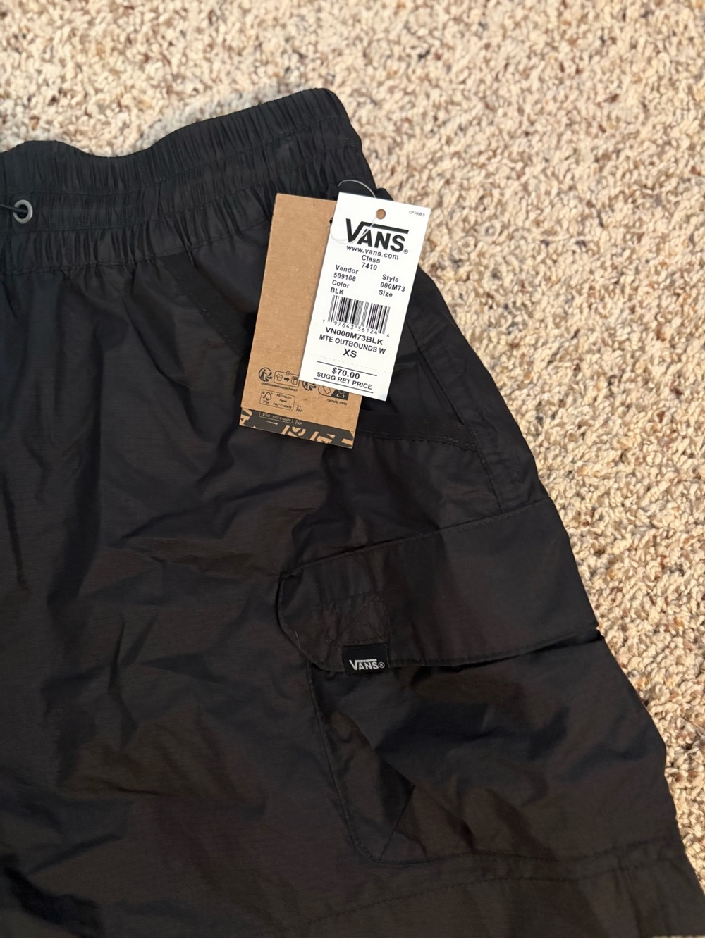 Vans Women Black Cargo Shorts - Picture 2 of 2